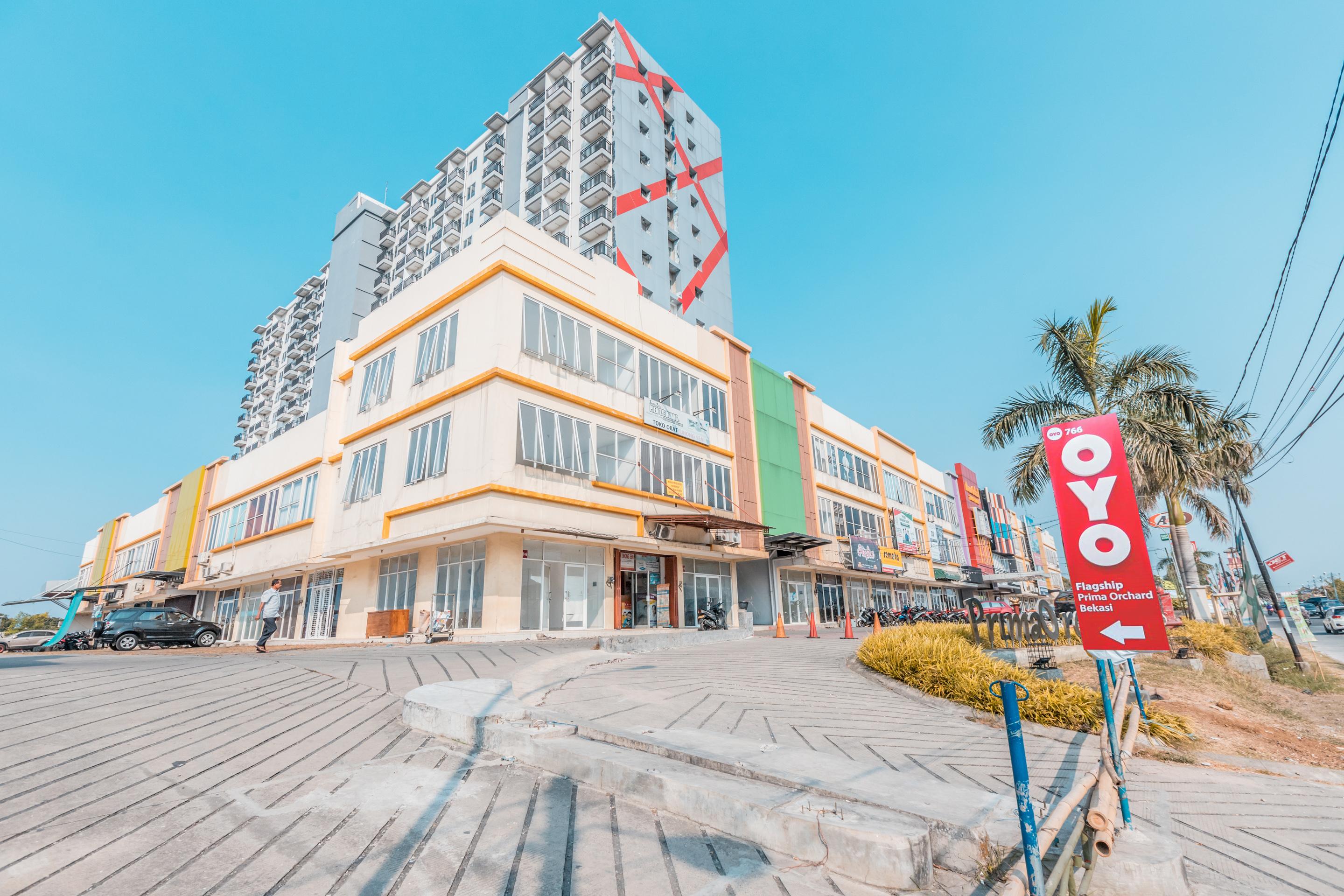 Hotel Vaccinated Staff - OYO Flagship 766 Prima Orchard Bekasi Exterior foto